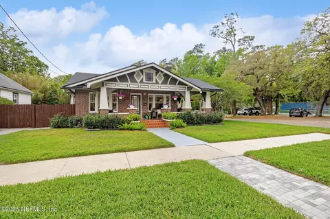 3688 Walsh St, Jacksonville, FL 32205