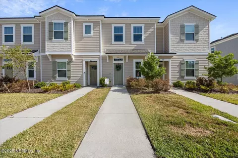 325 Annies Pl, Jacksonville, FL 32218