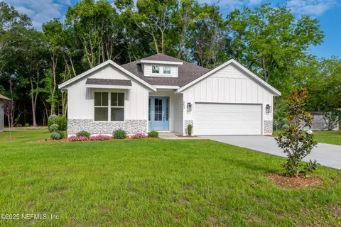853 S Parker St, Starke, FL 32091
