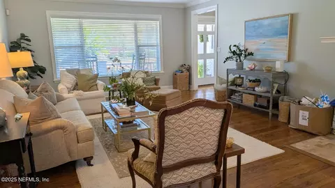 4368 Worth Dr E, Jacksonville, FL 32207
