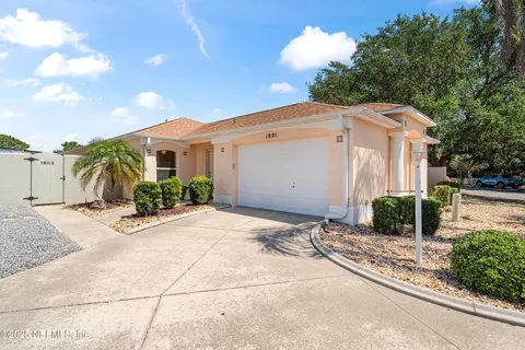 1801 Marquez Loop, Lady Lake, FL 32159