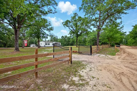 17187 Liller Rd, Hilliard, FL 32046