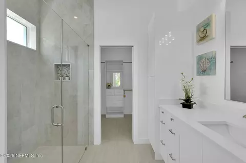 Bath - 156 Capri Dr, Ormond Beach, FL 32176 photo 4 of 7