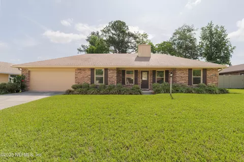 1876 Aba Dr, Orange Park, FL 32073