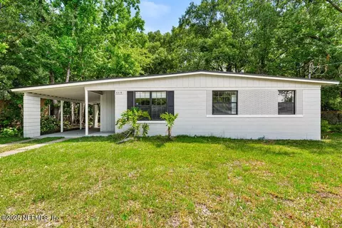 5319 Bunche Dr, Jacksonville, FL 32209