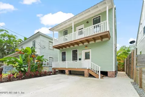 121 Moore St, Saint Augustine, FL 32084 photo 1