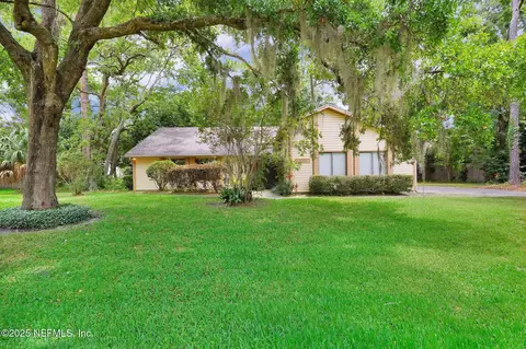 11711 Sparkleberry Ln, Jacksonville, FL 32223