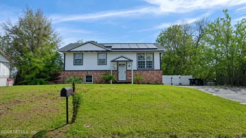 9547 Scadlocke Rd, Jacksonville, FL 32208