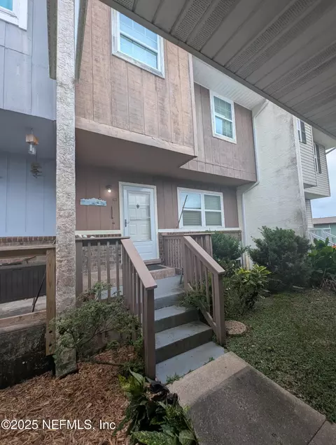 621 S Berthe Ave, Panama City, FL 32404