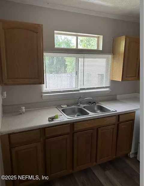 5435 Alta St, Jacksonville, FL 32208