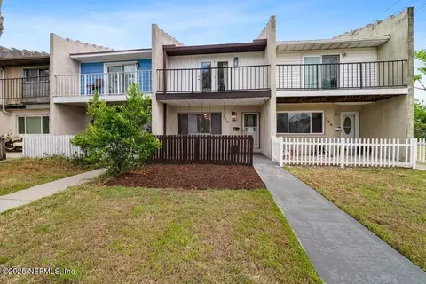 380 13th Ave N, Jacksonville Beach, FL 32250