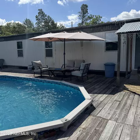 2000 Fern Ave, Interlachen, FL 32148
