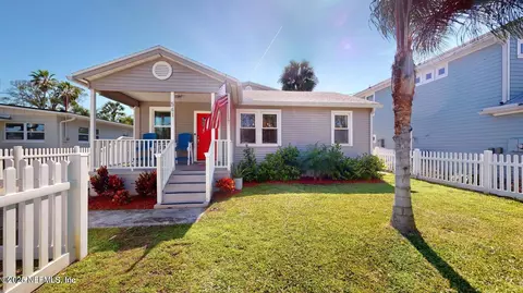 541 Lora St, Neptune Beach, FL 32266