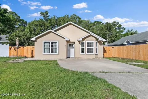 4125 Vermont Blvd, Elkton, FL 32033