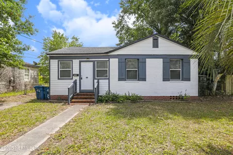 944 Bunker Hill Blvd, Jacksonville, FL 32208