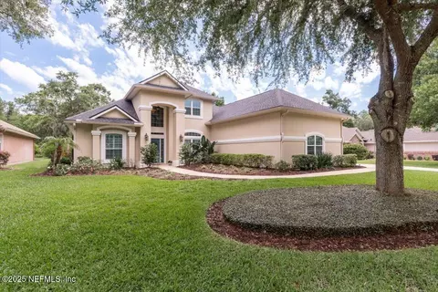 2942 Amelia Bluff Dr, Jacksonville, FL 32226