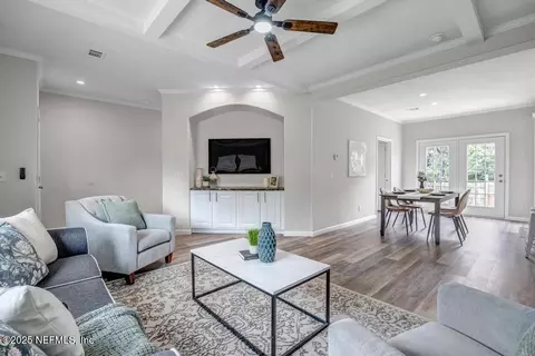 3889 Hollywood St, Middleburg, FL 32068