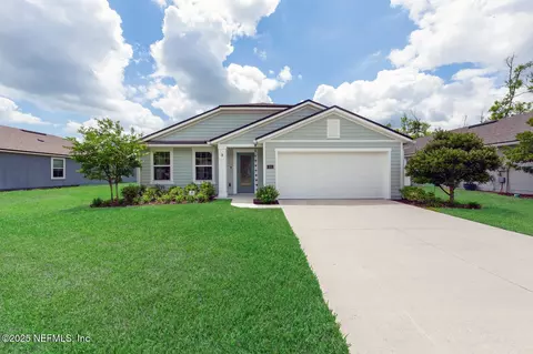 352 Chasewood Dr, Saint Augustine, FL 32095