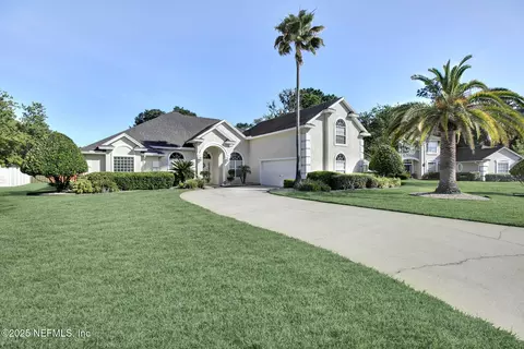 809 Lotus Ln N, Fruit Cove, FL 32259