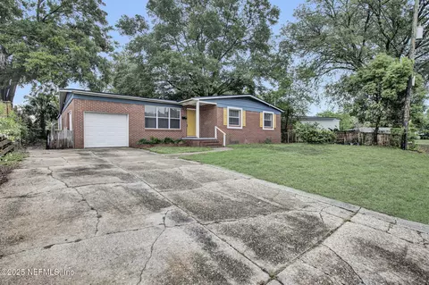 2511 Caladium Rd, Jacksonville, FL 32211