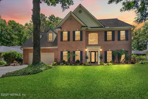 11921 Loretto Square Dr S, Jacksonville, FL 32223
