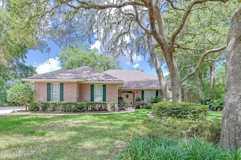 3666 Cypress Point Ct, Green Cove Springs, FL 32043