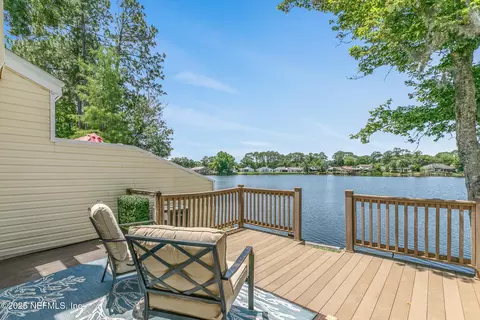 11246 Lake Mandarin Cir E, Jacksonville, FL 32223