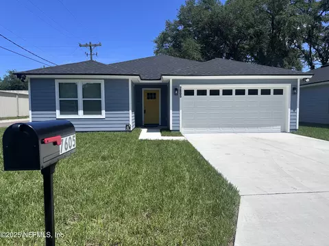 7605 Hull St, Jacksonville, FL 32219