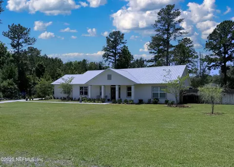 125 Newcastle Rd, Palatka, FL 32177