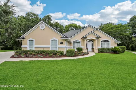 1700 Eagle Watch Dr, Fleming Island, FL 32003