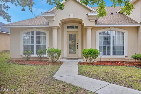 10323 Palmetto Bay Rd, Jacksonville, FL 32218