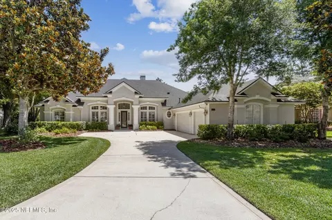 724 Piney Pl, Saint Johns, FL 32259