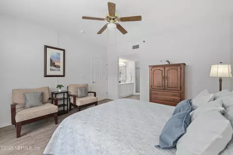 Bedroom - 159 Marine St #105, Saint Augustine, FL 32084 photo 4 of 9