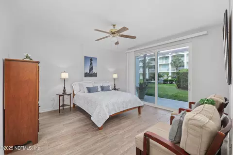 Bedroom - 159 Marine St #105, Saint Augustine, FL 32084 photo 2 of 9