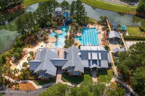 Exterior - 812 Wards Creek Ln, Saint Augustine, FL 32092 photo 4 of 7