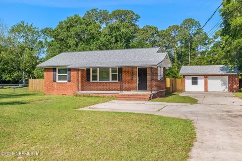 1916 Anniston Rd, Jacksonville, FL 32246
