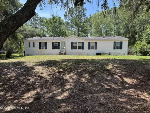 103 Appaloosa Dr, Interlachen, FL 32148