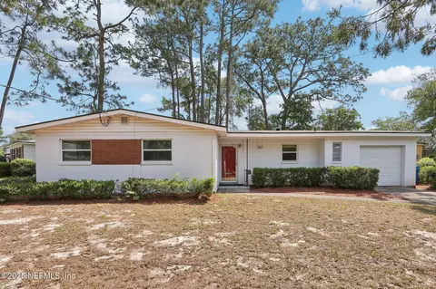 3831 Rogero Rd, Jacksonville, FL 32277
