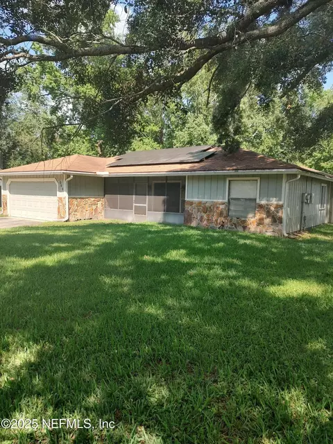 1848 Shannon Lake Dr, Middleburg, FL 32068