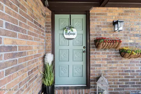 2016 Sussex Dr S, Orange Park, FL 32073