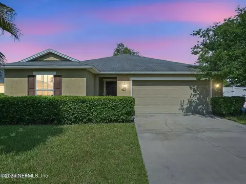 7464 Westland Oaks Dr, Jacksonville, FL 32244