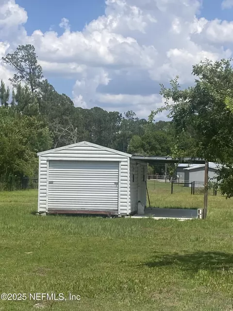 2253 S Mimosa Ave, Middleburg, FL 32068
