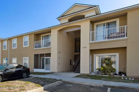 5101 Playpen Dr #14, Jacksonville, FL 32210