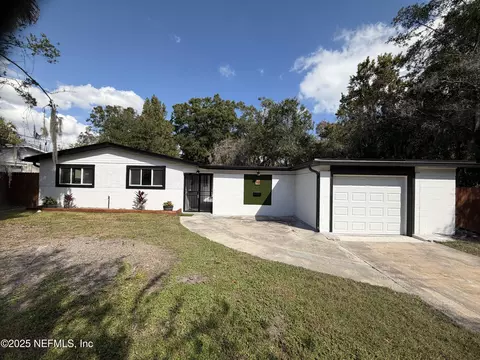 8151 Ladoga Ave, Jacksonville, FL 32217