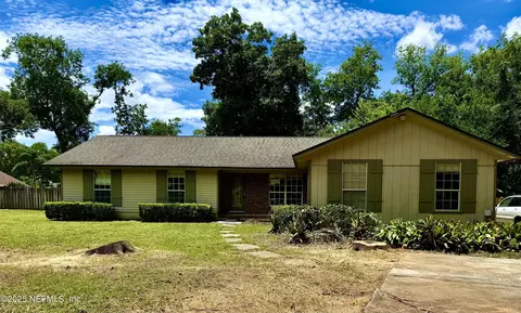 2235 Hunterwood Ct, Jacksonville, FL 32225