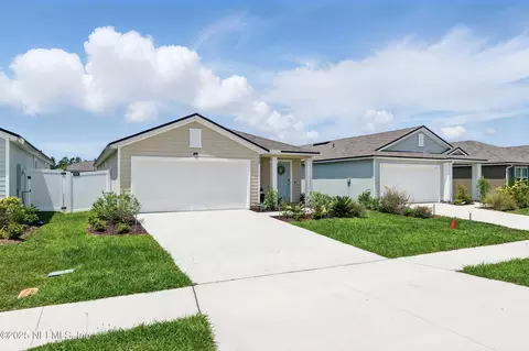 2829 Oak Stream Dr, Green Cove Springs, FL 32043
