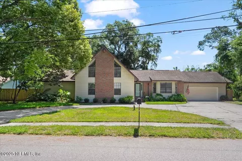 1344 Degrove Rd, Saint Johns, FL 32259