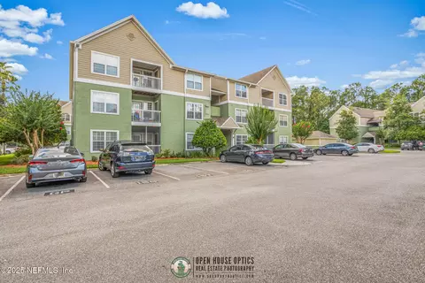 7701 Timberlin Park Blvd #331, Jacksonville, FL 32256