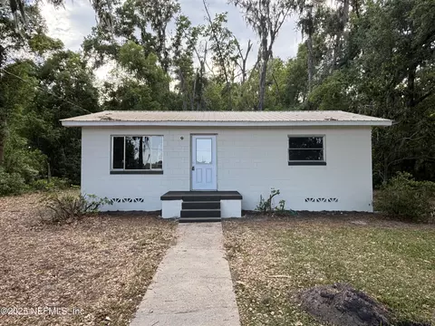 730 Grand Rondo W, Crescent City, FL 32112