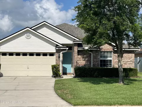 2860 Cross Creek Dr, Green Cove Springs, FL 32043